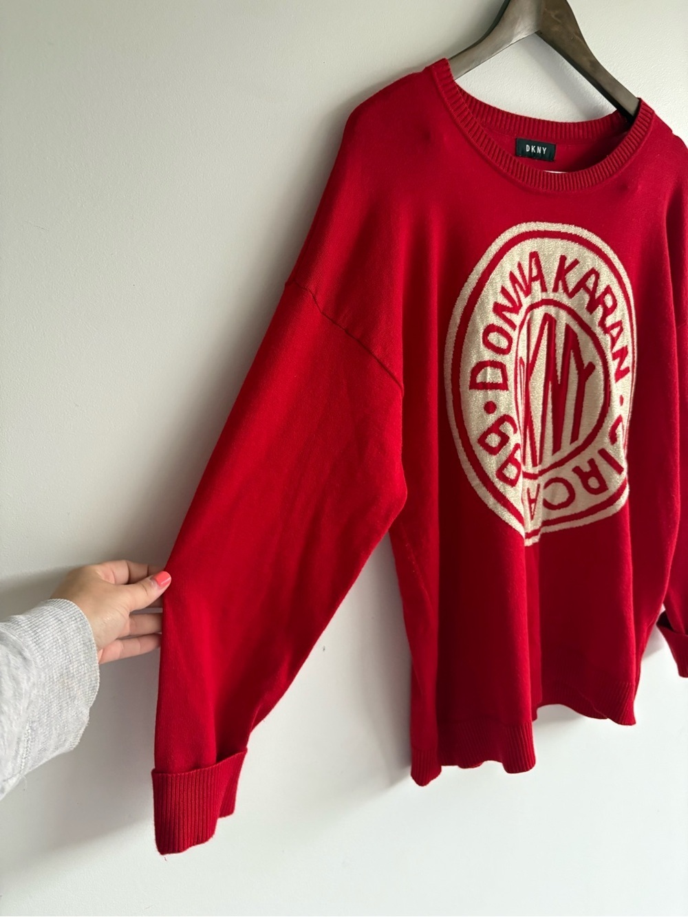 DKNY Red Logo Sweater Large Graphic Knit Crewneck - Picture 6 of 8